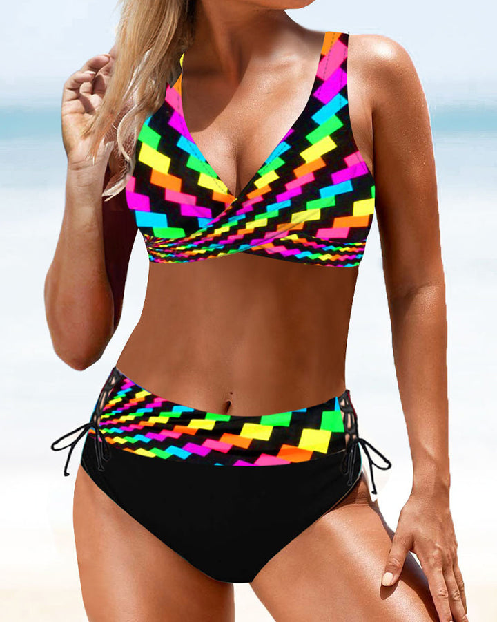 Eva – Bikini colorat și vesel
