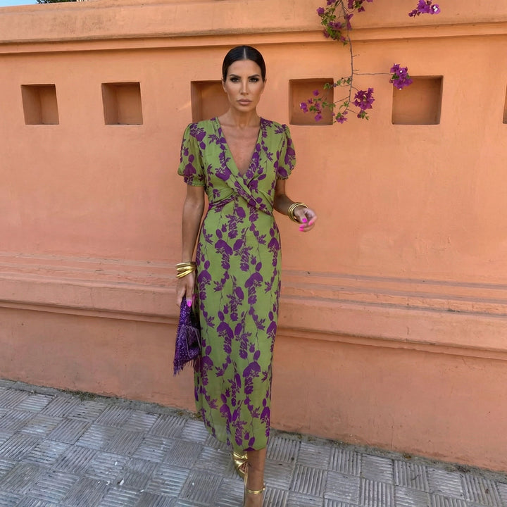 Rochie elegantă Ani cu mâneci bufante remarcabile